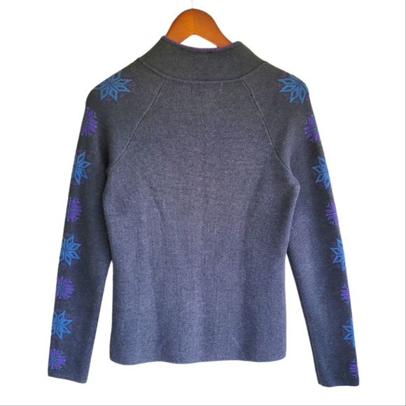 Eddie Bauer Full Zip Cardigan Sweater Women's Gray w Snowflakes XS - Picture 2 of 7